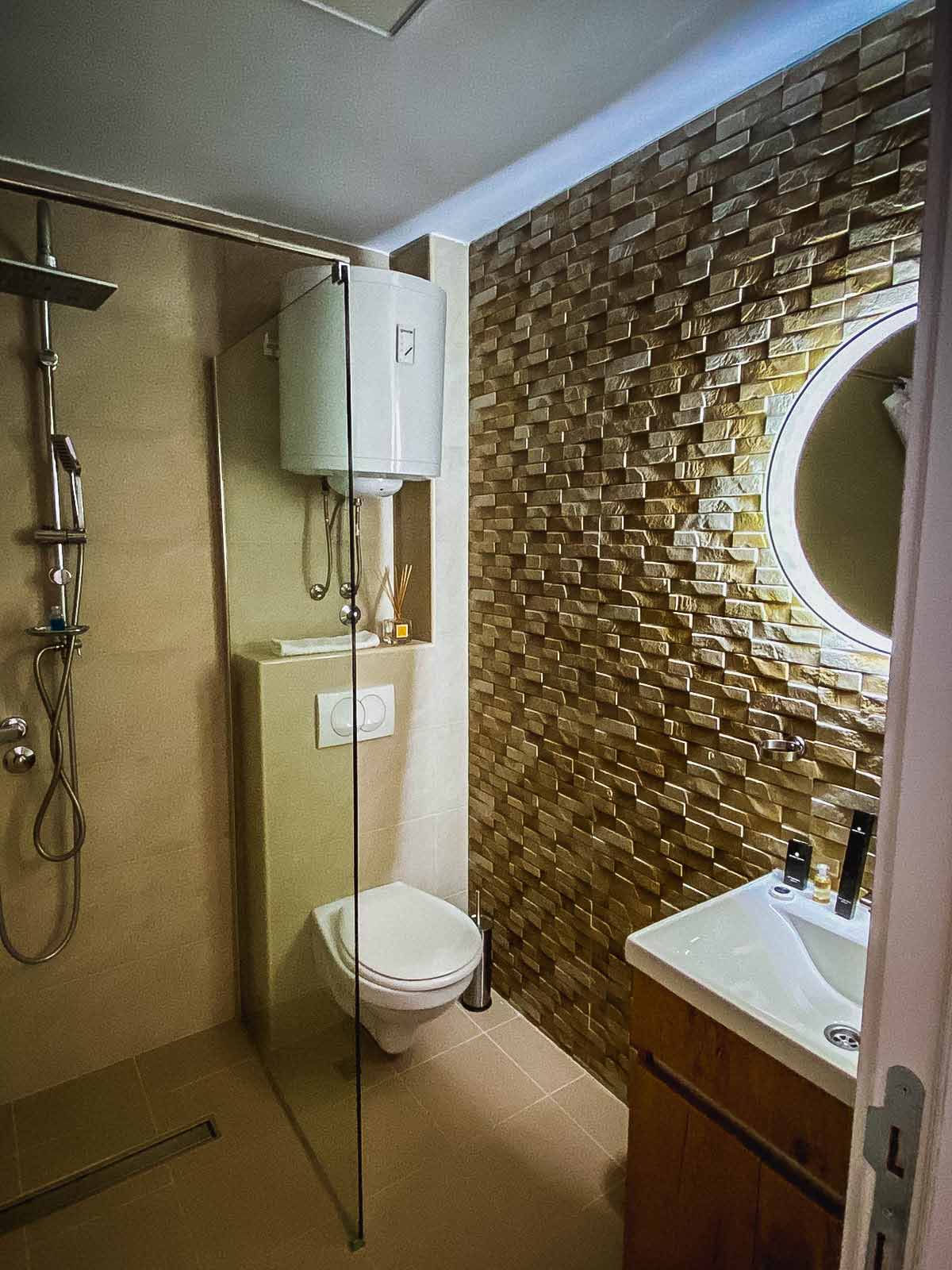 Apartmani Vila Ana - Kupatilo 1
